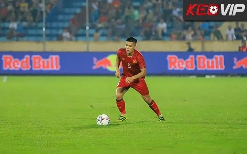 Giáp Tuấn Dương trong màu áo đội tuyển Việt Nam